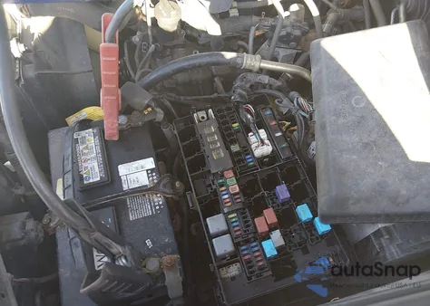 2013 Toyota Tundra Grade 4.6L V8 z USA, uszkodzony, nr VIN 5TFUM5F10DX044161